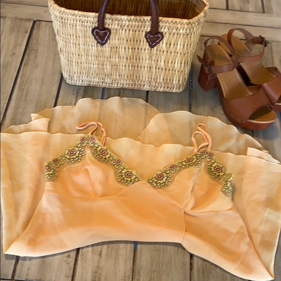 Vintage yellow slip dress by Duloren - Picture 6 of 11